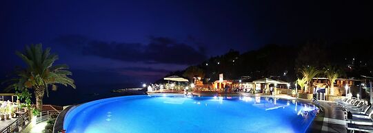Baia del Silenzio Resort in Napels