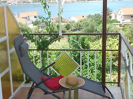 Coastal Comfort in Vinisce