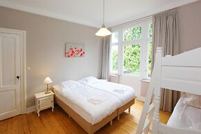 Group Villa With Pool & Sauna