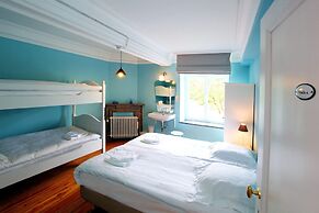Group Villa With Pool & Sauna