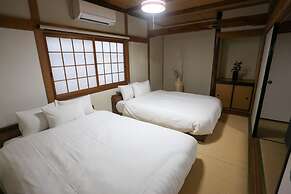 Kawamoto Villa 926