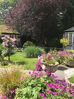 West Lodge Hotel