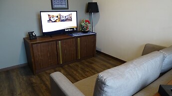 Goldenbay Hotel