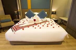 Goldenbay Hotel