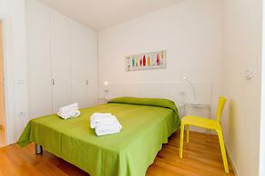Torbole Relax, Pool & Balcony Apartment
