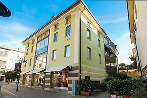 Riva Centro Apartment