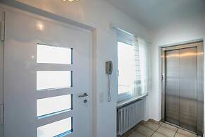 Bellevue apartment