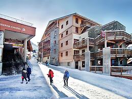 Comfortable Apartment in Chatel, 50 m. From the ski Lift