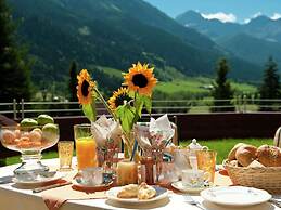 Apartment in Kleinarl Near Ski Slopes