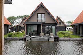 Canal Villa With Terrace