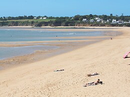Apartment in Guidel by the Seafront