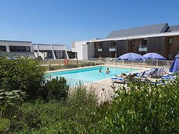 Apartment in Guidel by the Seafront