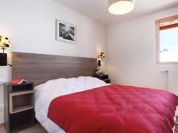 Chalet in Paradiski With Pool & Spa