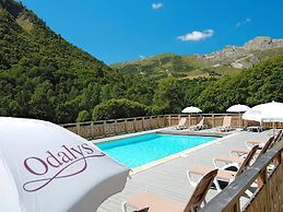 Scenic Chalet Apartment for Groups