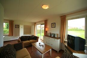 Pet-friendly Villa in Park Ankeveen