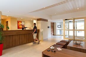 Chalet in Isola Near Ski Slopes
