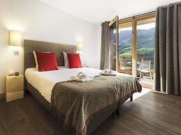 Modern Comfortable Apartment on the Slopes in Les Menuires