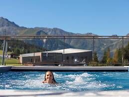 Ski Retreat With Pool