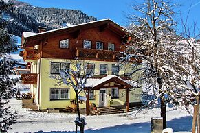 Apartment in Grossarl Near Ski Slopes