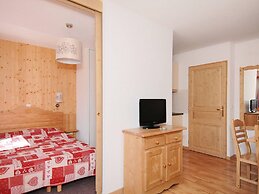 Rustic Apartment in Valmeinie