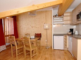 Rustic Apartment in Valmeinie