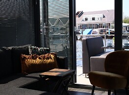 Harbour Lodge at Uitgeestermeer View