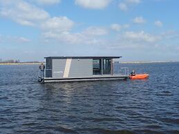 Harbour Lodge at Uitgeestermeer View