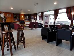 Group Accommodation Near the North Sea