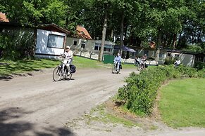 Glamping With Comfort in Ijhorst