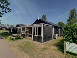 Glamping With Comfort in Ijhorst