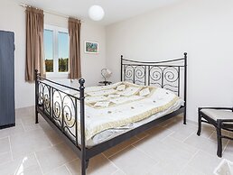 Villa in Cazals With Pool & Lake Nearby