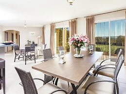 Villa in Cazals With Pool & Lake Nearby