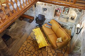 Riverside Retreat in La Souche