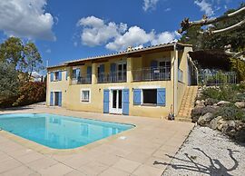 Villa in Vidauban With Private Pool