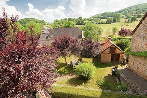 Lakeside Cottage Roziers Retreat