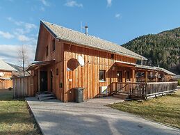 Charming Chalet With Terrace