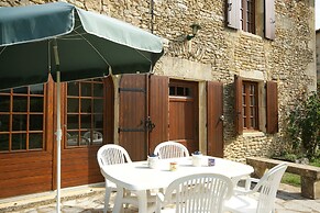 Historic Dordogne Escape