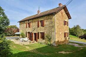 Historic Dordogne Escape