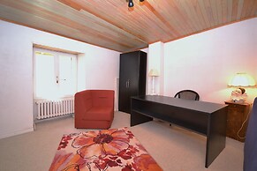 Cosy House With Private Pool Near Valence