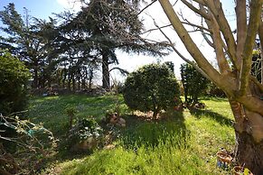 Cosy House With Private Pool Near Valence