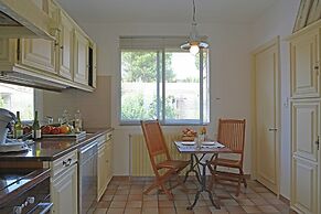Spacious Villa Retreat in Carcassonne