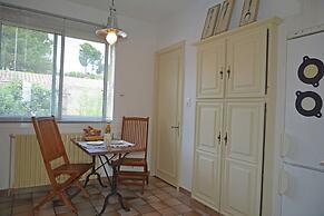 Spacious Villa Retreat in Carcassonne