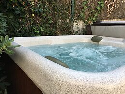 Spacious Villa Retreat in Carcassonne