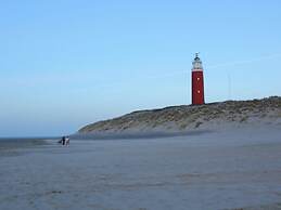 Bungalow in Texel Near National Park Dunes