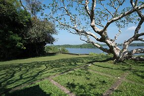 Lunuganga Estate