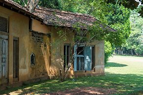 Lunuganga Estate