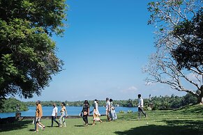 Lunuganga Estate