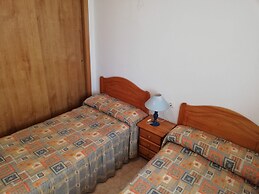 51637121