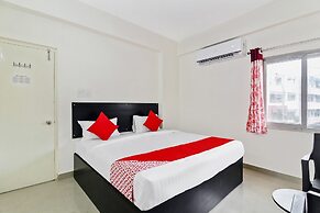 OYO 63021 Hotel Hill 9