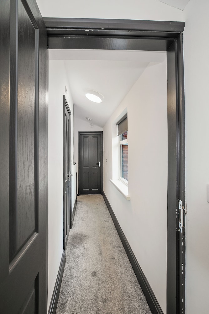 TYME Suites on Kingsway